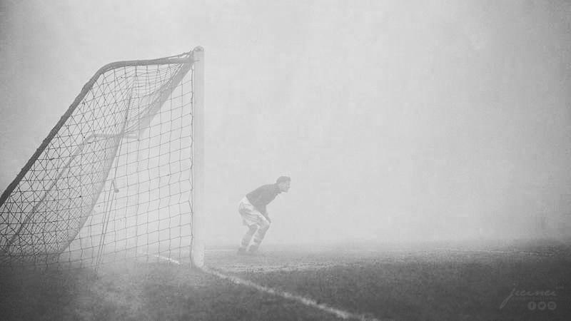 Ο τερματοφύλακας που… περίμενε στην ομίχλη: Μια απίστευτη χριστουγεννιάτικη ιστορία του 1937!