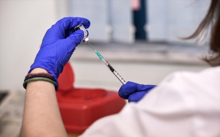 Κορωνοϊός: Ανοιξε η πλατφόρμα για τον εμβολιασμό -Πώς θα κλείνουμε ραντεβού