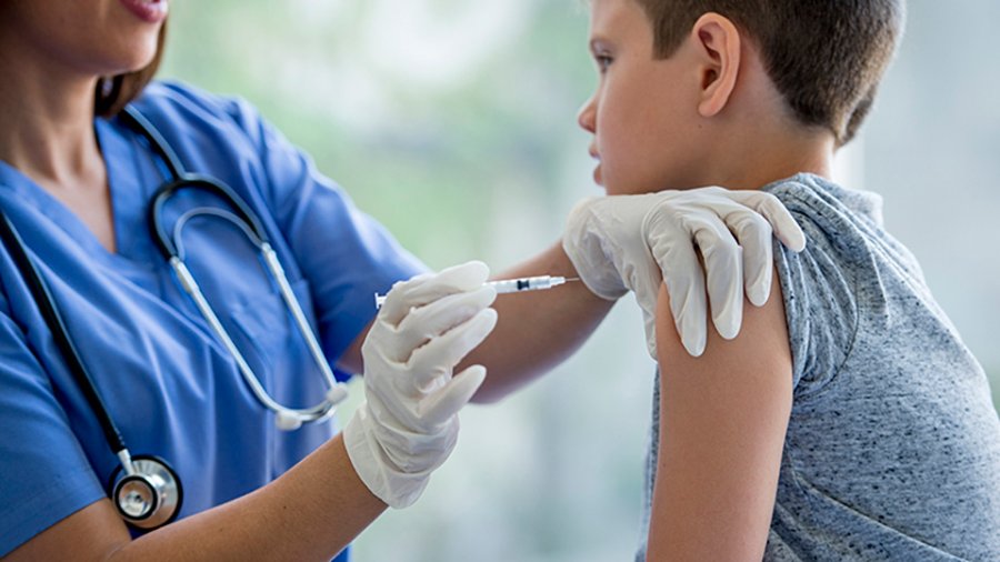 Παπαευαγγέλου: Ίσως και αύριο οι αποφάσεις για τον εμβολιασμό των παιδιών