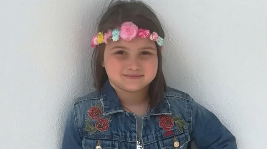 «Ο θάνατος νικιέται μόνο με ζωή»: To συγκλονιστικό μήνυμα του πατέρα που έχασε την 7χρονη κόρη του από αλλεργικό σοκ