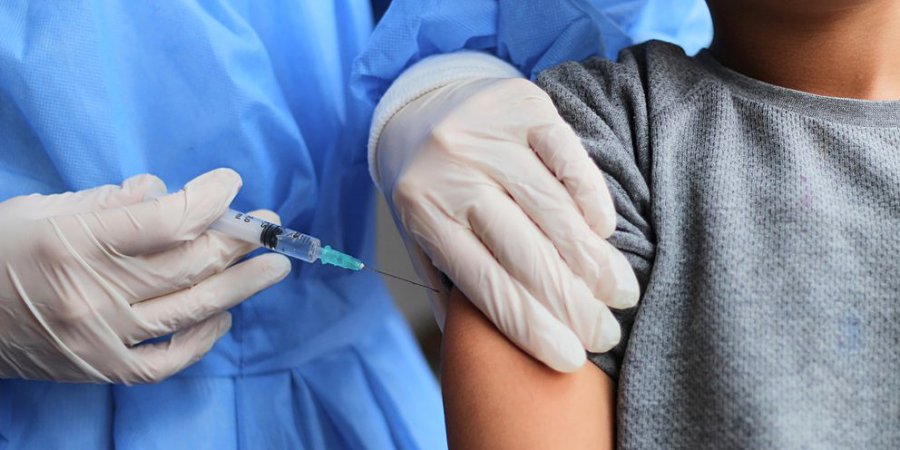 Θεοδωρίδου: Τα παιδιά πρέπει να εμβολιαστούν, αποτελούν «δεξαμενή» νέων μεταλλάξεων