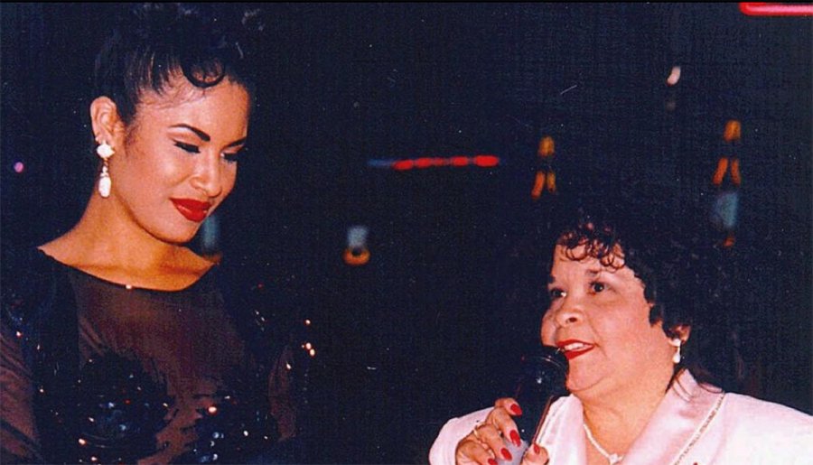 Σελίνα -Η λατίνα τραγουδίστρια που έλαμψε στα 90s και δολοφονήθηκε στα 23 της από την μάνατζέρ της
