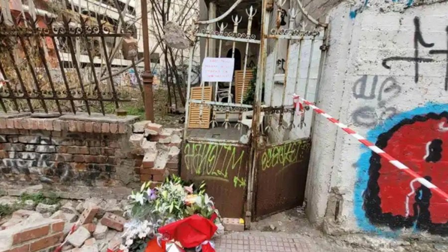 Σοκάρουν οι λεπτομέρειες για τον θάνατο του 22χρονου που καταπλάκωσε ο τοίχος στη Λάρισα
