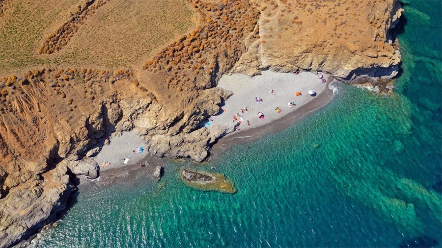 Οι Ιταλοί μίλησαν: Αυτό το νησί στην Ελλάδα είναι ο ωραιότερος τόπος για διακοπές στον κόσμο