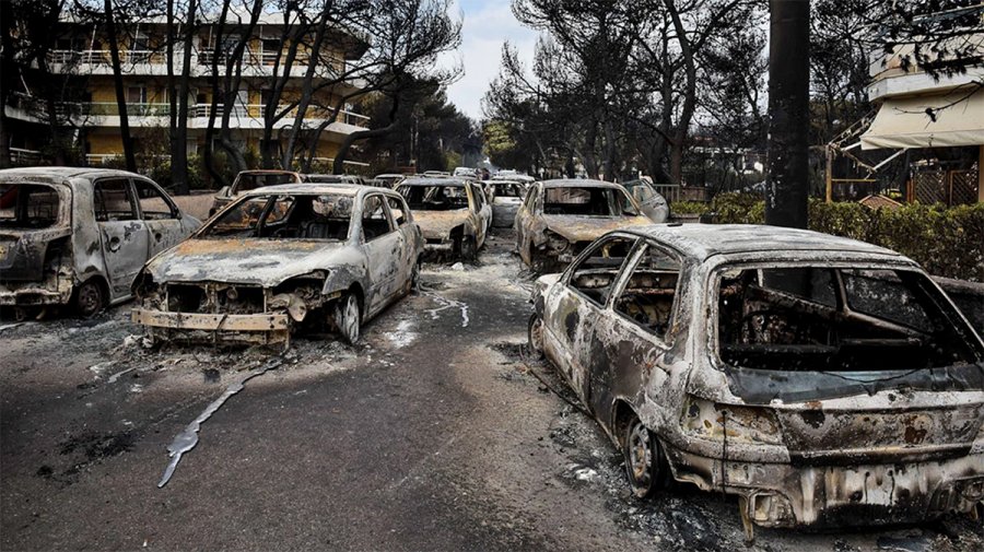 Φονική πυρκαγιά στο Μάτι: Ξεκινά η δίκη – 21 κατηγορούμενοι, πάνω από 200 μάρτυρες για την τραγωδία με τους 104 νεκρούς