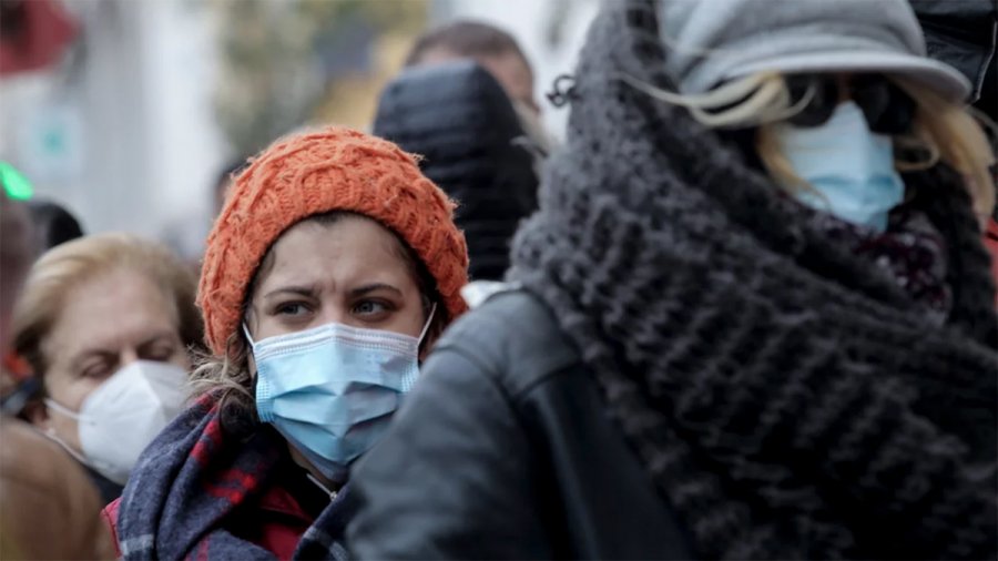 «Το κοκτέιλ γρίπη και κορωνοϊός θα είναι δύσκολο» -Τι φοβούνται οι ειδικοί