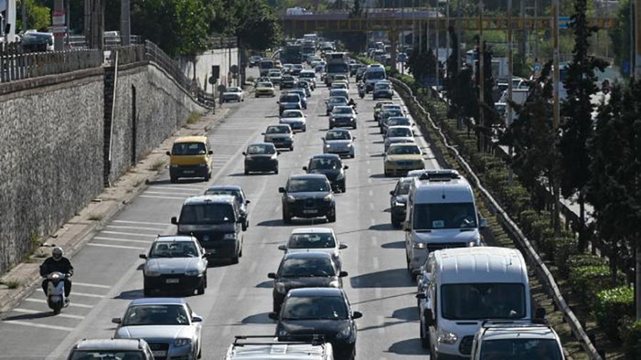 Εκτός ελέγχου η κατάσταση στον Κηφισό: Αυτοί είναι οι λόγοι που πήζει το «ποτάμι»