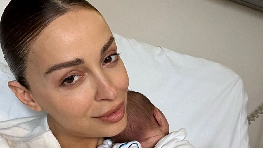 60.000 likes σε λίγες ώρες: Η 1η φωτογραφία της Ελένης Φουρέιρα μέσα από το δωμάτιο του νεογέννητου γιου της