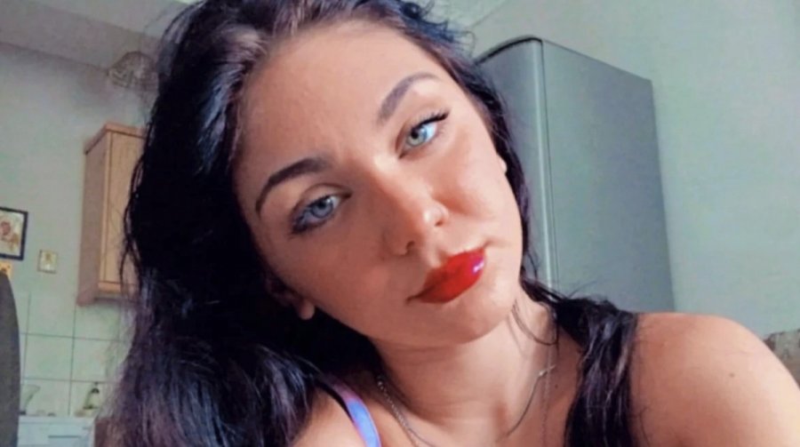 Χαλκιδική: «Η Δήμητρα κατέληξε πριν έρθει το ασθενοφόρο»- Έτσι έχασε τη ζωή της η 16χρονη που έφαγε έφαγε χοτ-ντογκ