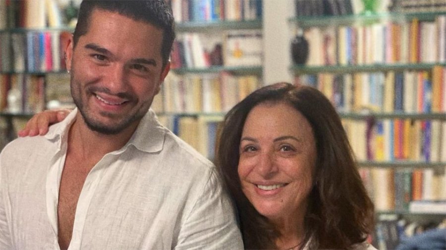 «Είπαμε πολλά, γελάσαμε, συγκινηθήκαμε»: Όταν ο Χρήστος Μάστορας συνάντησε την Χάρις Αλεξίου