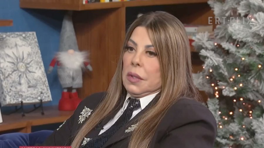 «Για 27 χρόνια ο γιος μου θεωρούσε ότι είμαστε ξαδέρφια» -Η εξομολόγηση της Άντζελας Δημητρίου