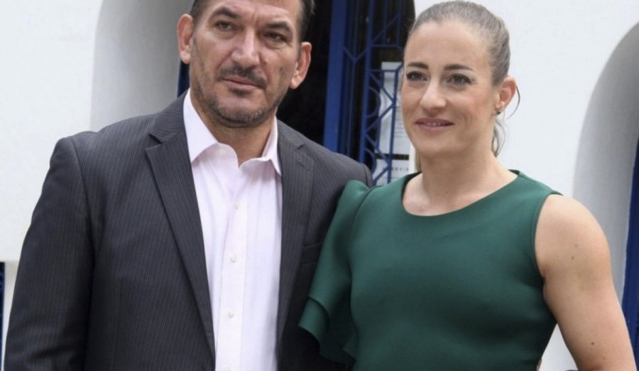 Μόλις μαθεύτηκαν τα ευχάριστα: Παντρεύτηκαν ο Πύρρος Δήμας και η Αφροδίτη Σκαφίδα – Οι πρώτες φωτογραφίες