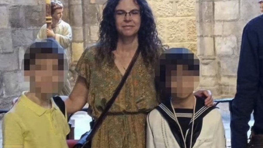 Την δολοφόνησαν τα παιδιά της: Νεκρή 48χρονη μητέρα, οι γιοί της 13 & 16 ετών την στραγγάλισαν μέχρι θανάτου
