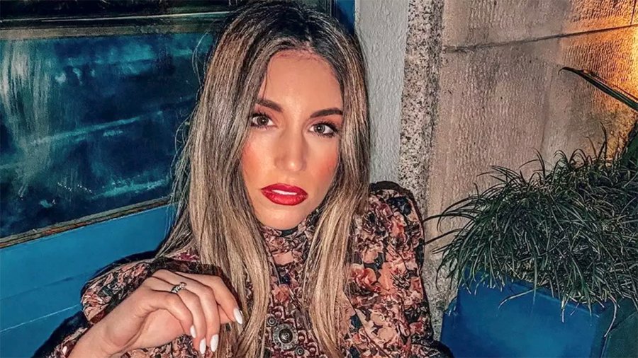 Είπε μόνο 24 λέξεις: Η Αθηνά Οικονομάκου απαντάει για το “διαζύγιο” με τον Φίλιππο Μιχαλόπουλο, για 1η φορά