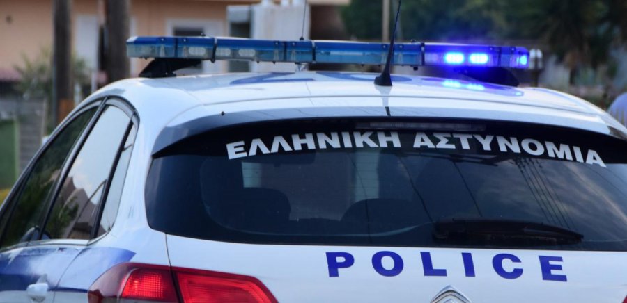 Απίστευτο κι όμως Ελληνικό: 107 ένστολοι με καταδίκες παραμένουν στην ΕΛΑΣ, όπως ο σκοπός στους Αγίους Αναργύρους – Κι άλλοι 200 συλλαμβάνονται ετησίως