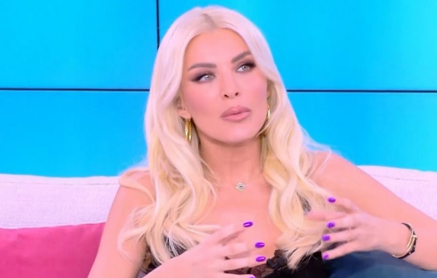 Μελαχρινή καλλονή: Η σπάνια φωτογραφία της Κατερίνας Καινούργιου με την μητέρα της και το δημόσιο «Σ’ αγαπώ»